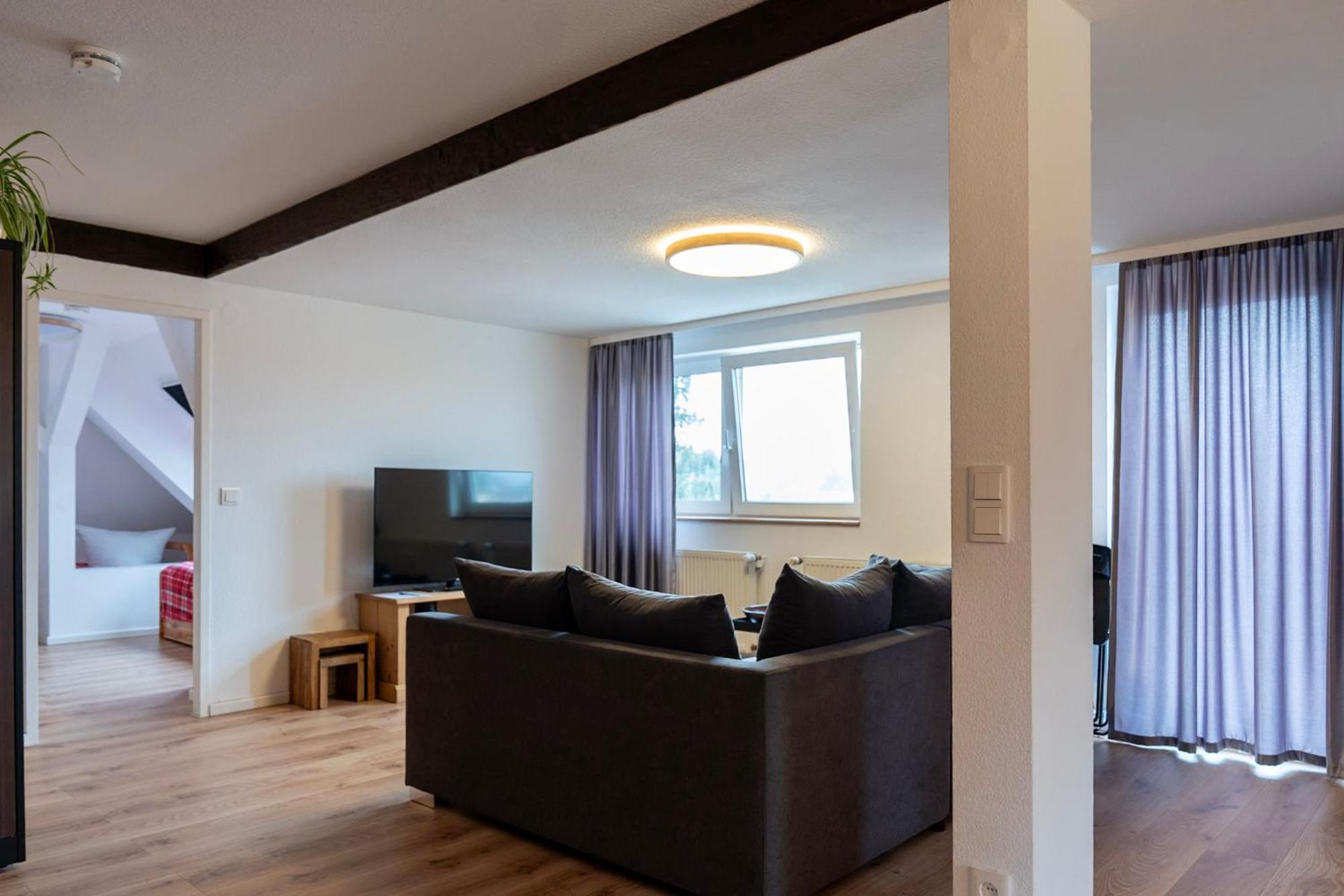 Rosewood - Apartment By Comfort Housing Falkensee Dış mekan fotoğraf